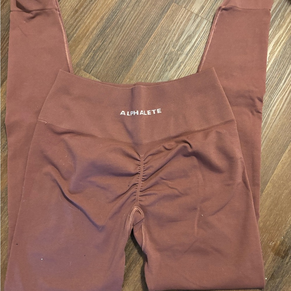 Alphalete Rust Leggings